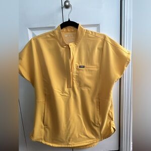 Figs Dandelion Montex Scrub Top XS